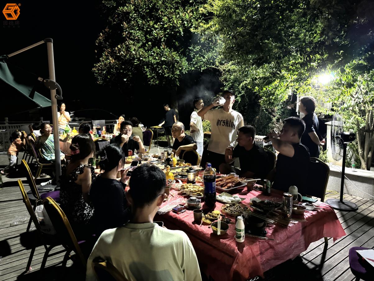 1724924613-6554.jpg 边锋集团夏季团建活动3