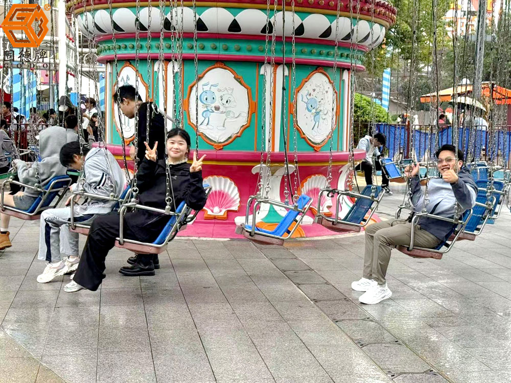 边锋十月欢乐谷团建活动圆满结束3